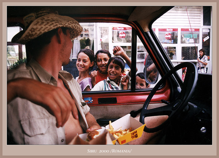 Hlad? Fome? Hungry?